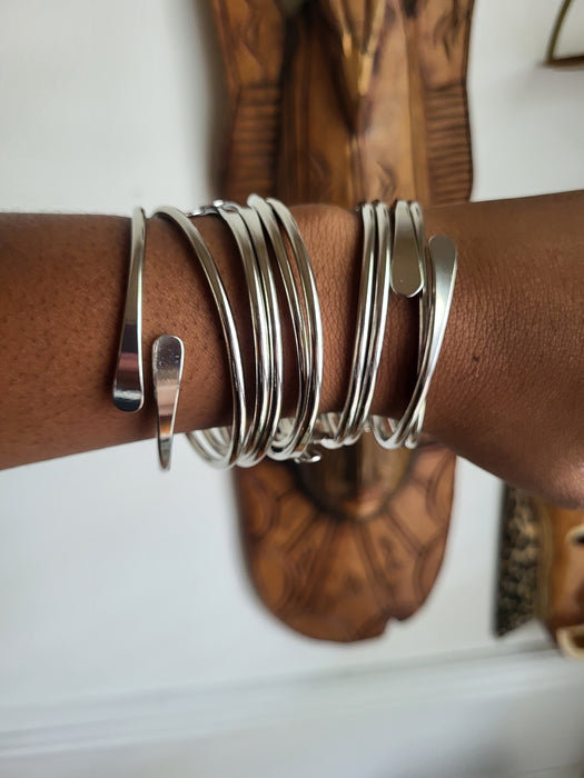 Bracelets en laiton argenté