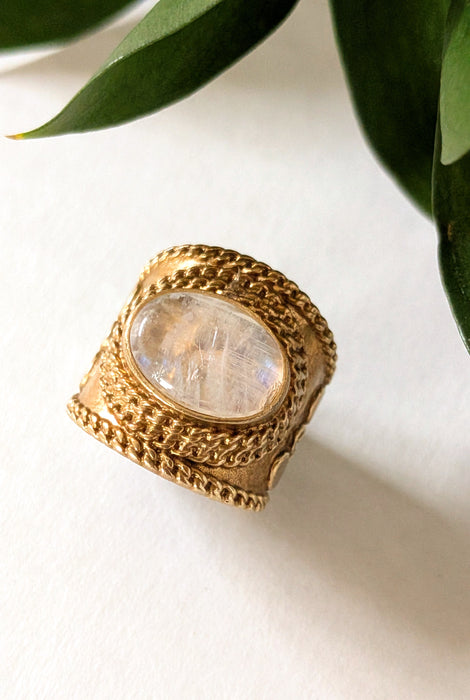 The Zora Ring