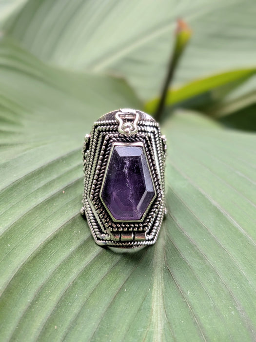 Amethyst Poison Ring