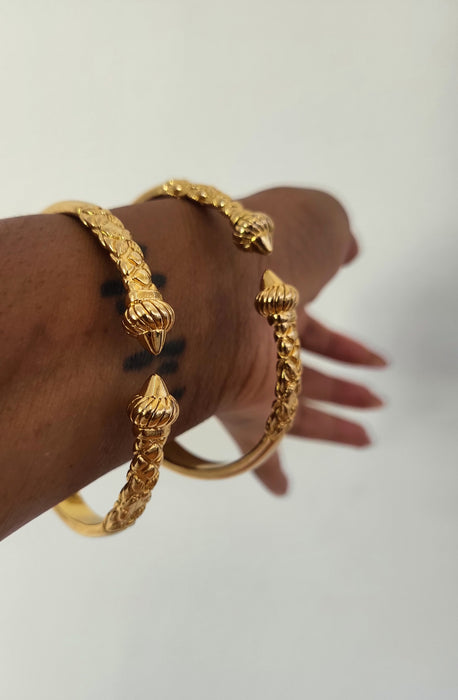 "Rich Goddess" Bangle Set