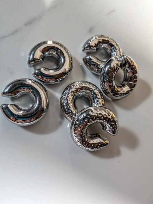 The Selene- Silver Cartilage Ear Cuff