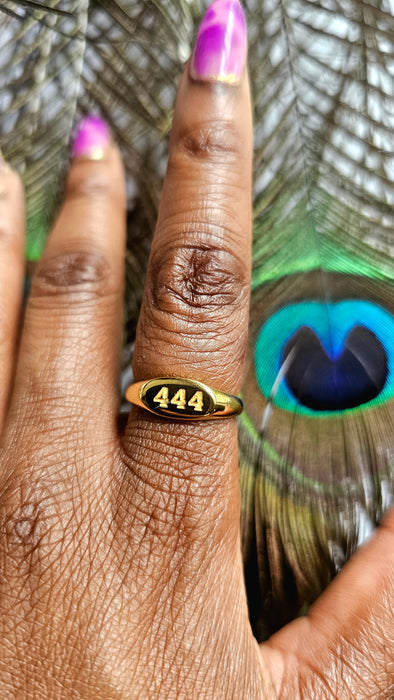 "444" Ring