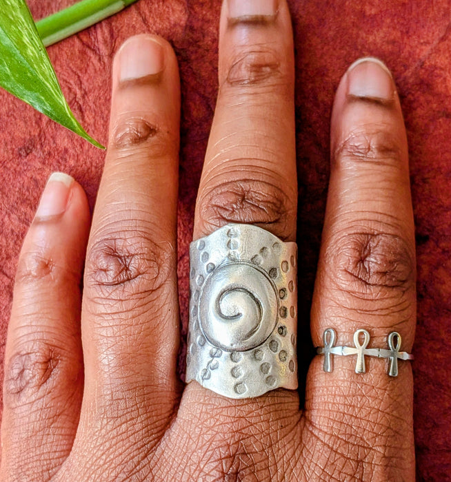 Oya Spiral Brass Ring