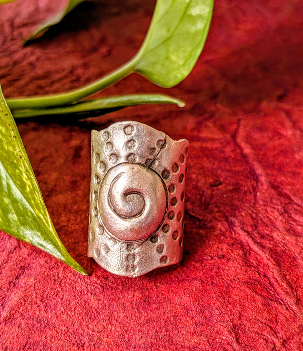 Oya Spiral Brass Ring