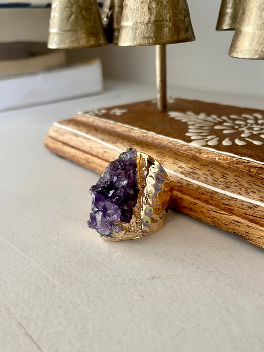 Anillo de racimo de amatista